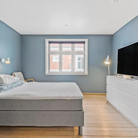4 Bedroom Cozy In Logstor