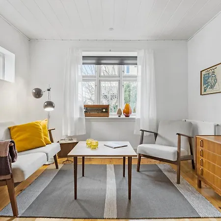 4 Bedroom Cozy In Дом отдыха Logstor