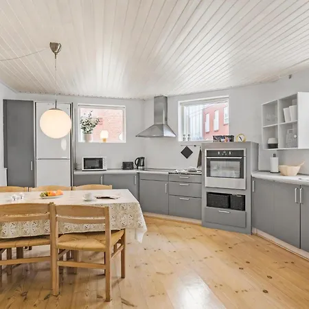 4 Bedroom Cozy In Logstor